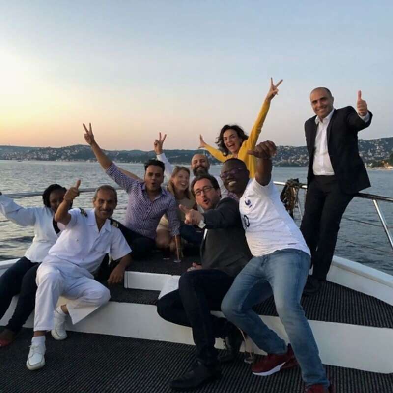 Boğaz'da Yat Kiralamak Tatil Yerlerindeki Turlardan Farklı mı?