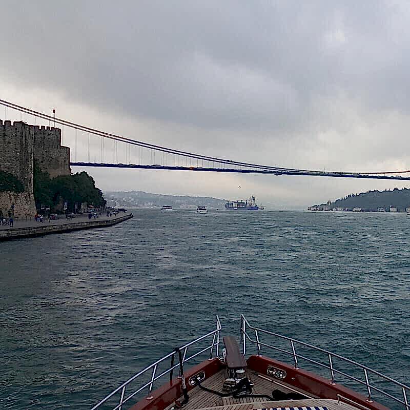 Boğaz'da Yat Kiralarken Hava Durumu Ne Kadar Önemli?