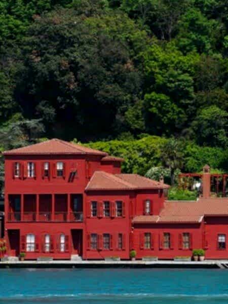 Hekimbaşı Yalısı