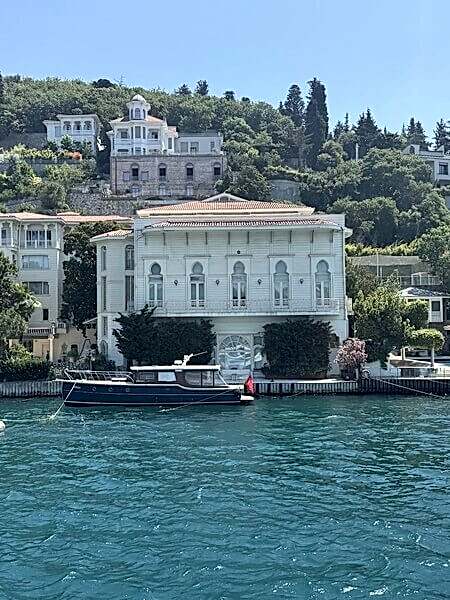 Marki Necip Bey Yalısı